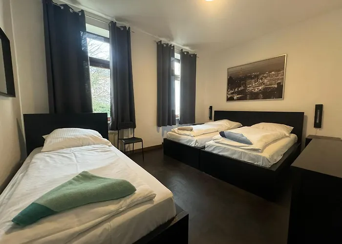 Frankfurt Apartment *